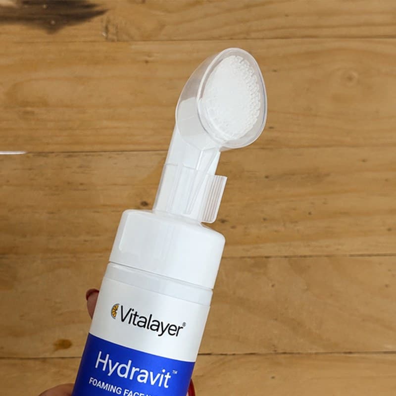 فوم شستشو ویتالیر مدل Hydravit مناسب پوست خشک و دهیدراته حجم 200 میلی لیتر